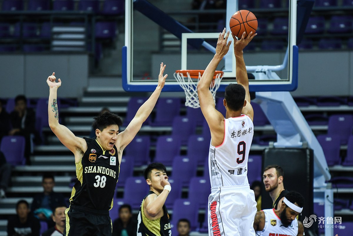 临沂男篮豪取连胜，冲刺季后赛赛场