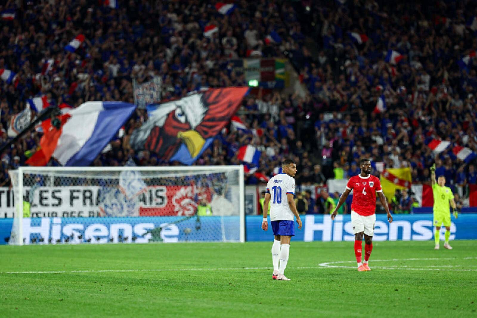 荷兰全取三分力压奥地利晋级，欧洲杯前景光明