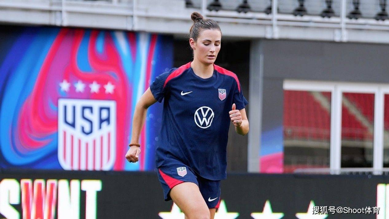 加拿大女足遭遇困境，难敌乌克兰队