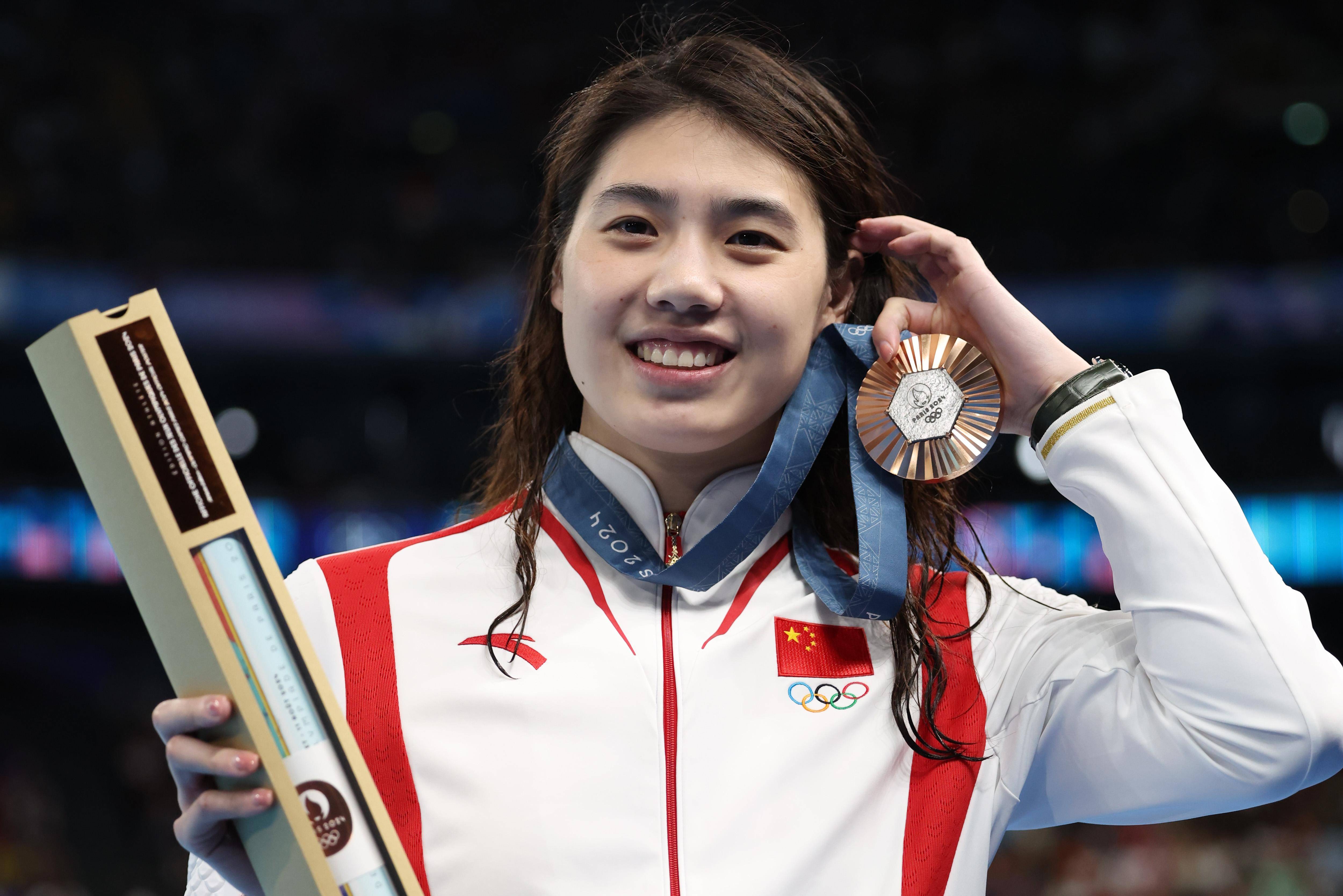 葡萄牙选手深藏不露，女子米蝶泳接力夺冠