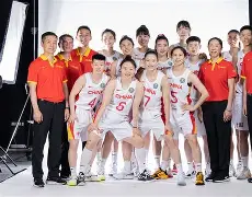 包含圣基茨和尼维斯女篮在与圭亚那队的交锋中熠熠生辉的词条