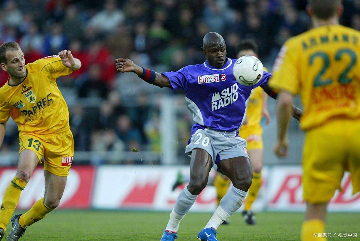 沙尔克阵容体能不足，战绩低迷引发忧虑