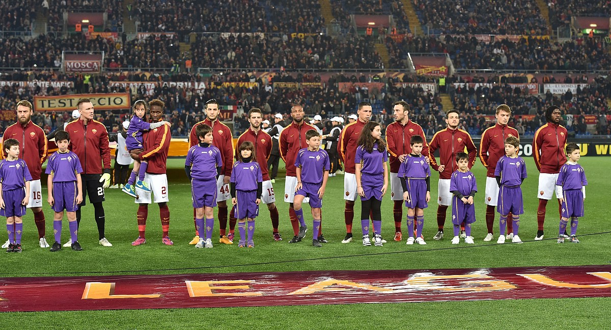 国际足球盛事呈现多重看点，球迷期待高潮连连的简单介绍