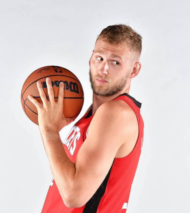 火箭宣布签下前灰熊球员约克