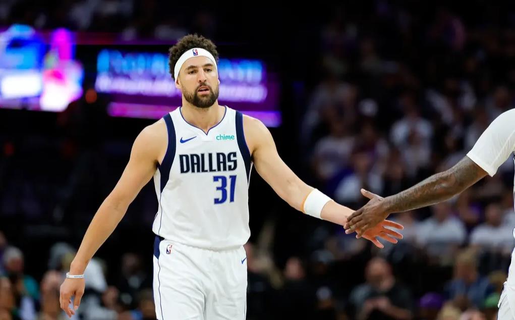 灰熊负快船，汤普森独揽22分