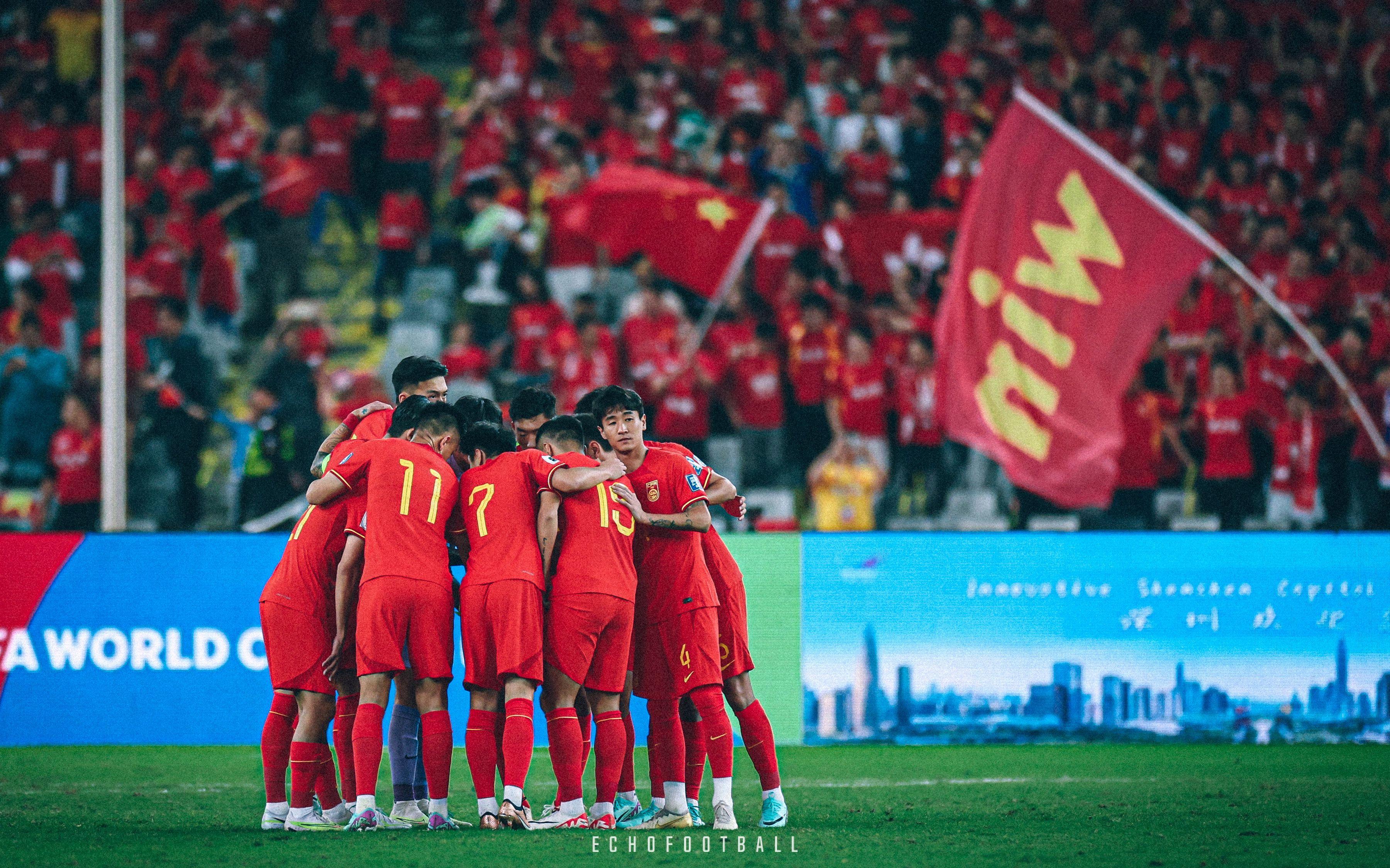 国足备战国际足球盛事，全力冲刺，勇往直前