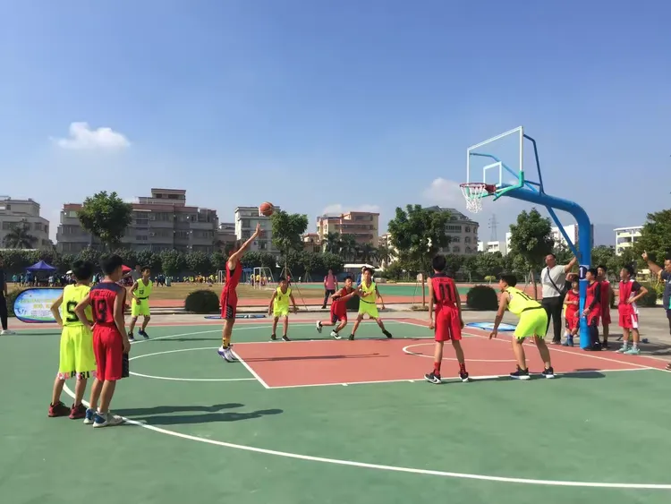 西班牙篮球联赛资助本地青少年篮球活动