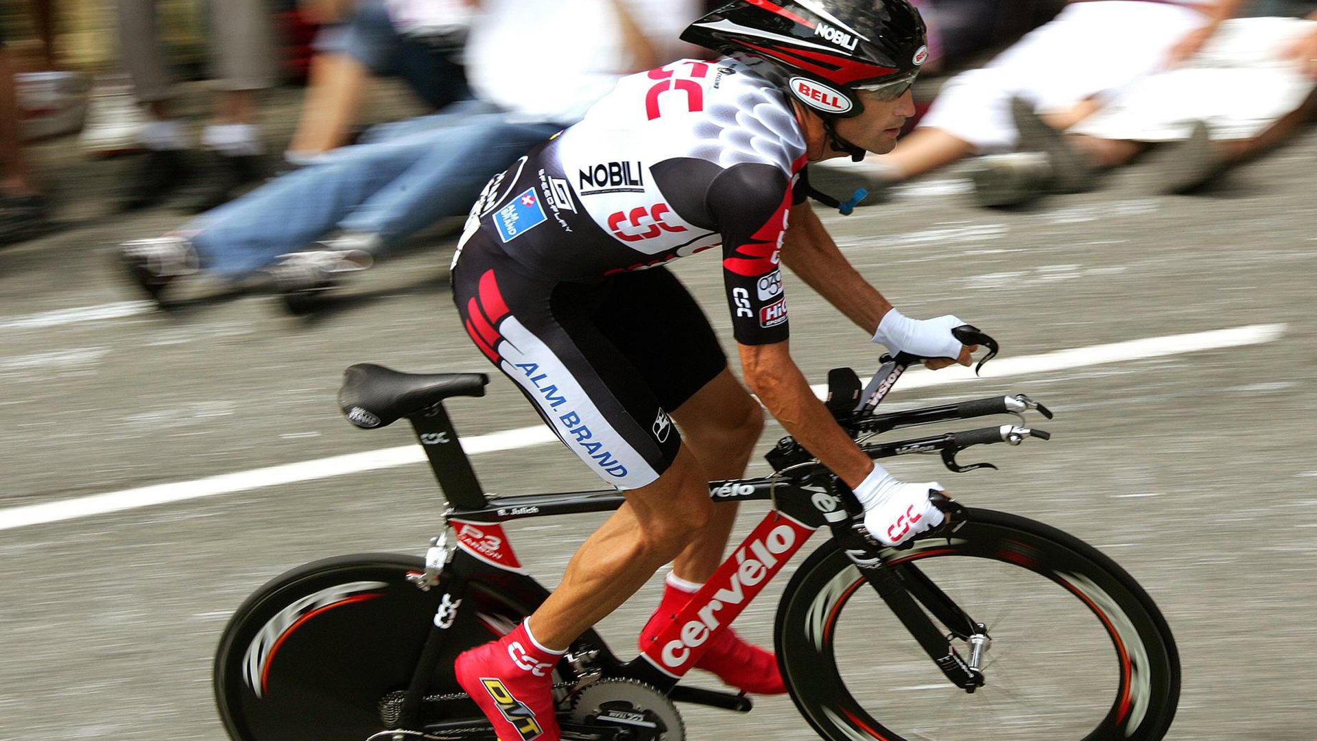 开云体育在线-铁羽破重关，黄鸭无双—中国队力克丹麦背后，一场战术与意志的教科书