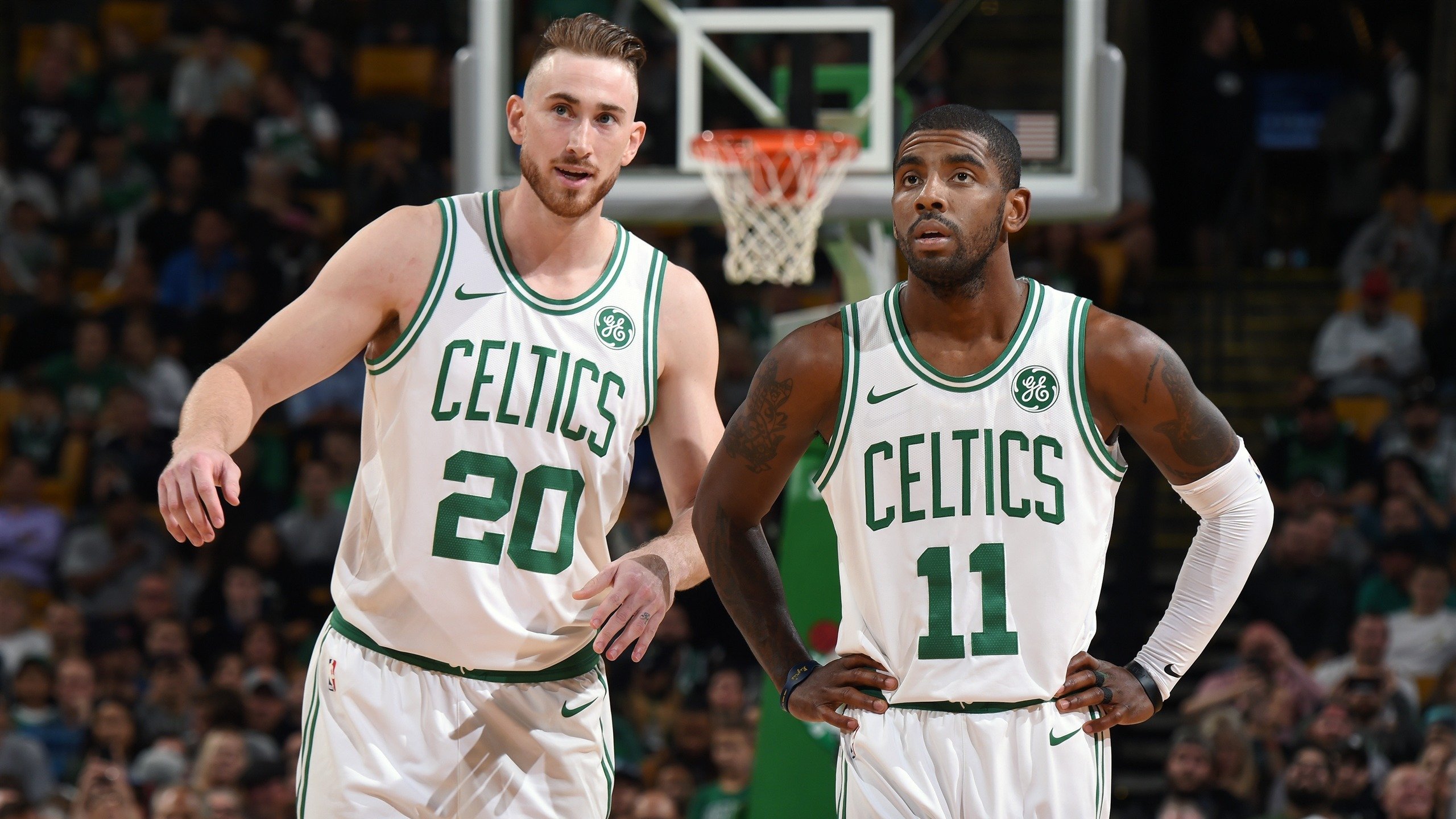 开云下载-十年轮回，2026世界杯的宿命重演，澳大利亚横扫摩洛哥，吉鲁再演不老传奇